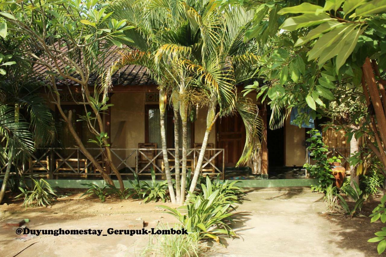 Duyung Rooms & Resto Gerupuk Бумбанг Экстерьер фото